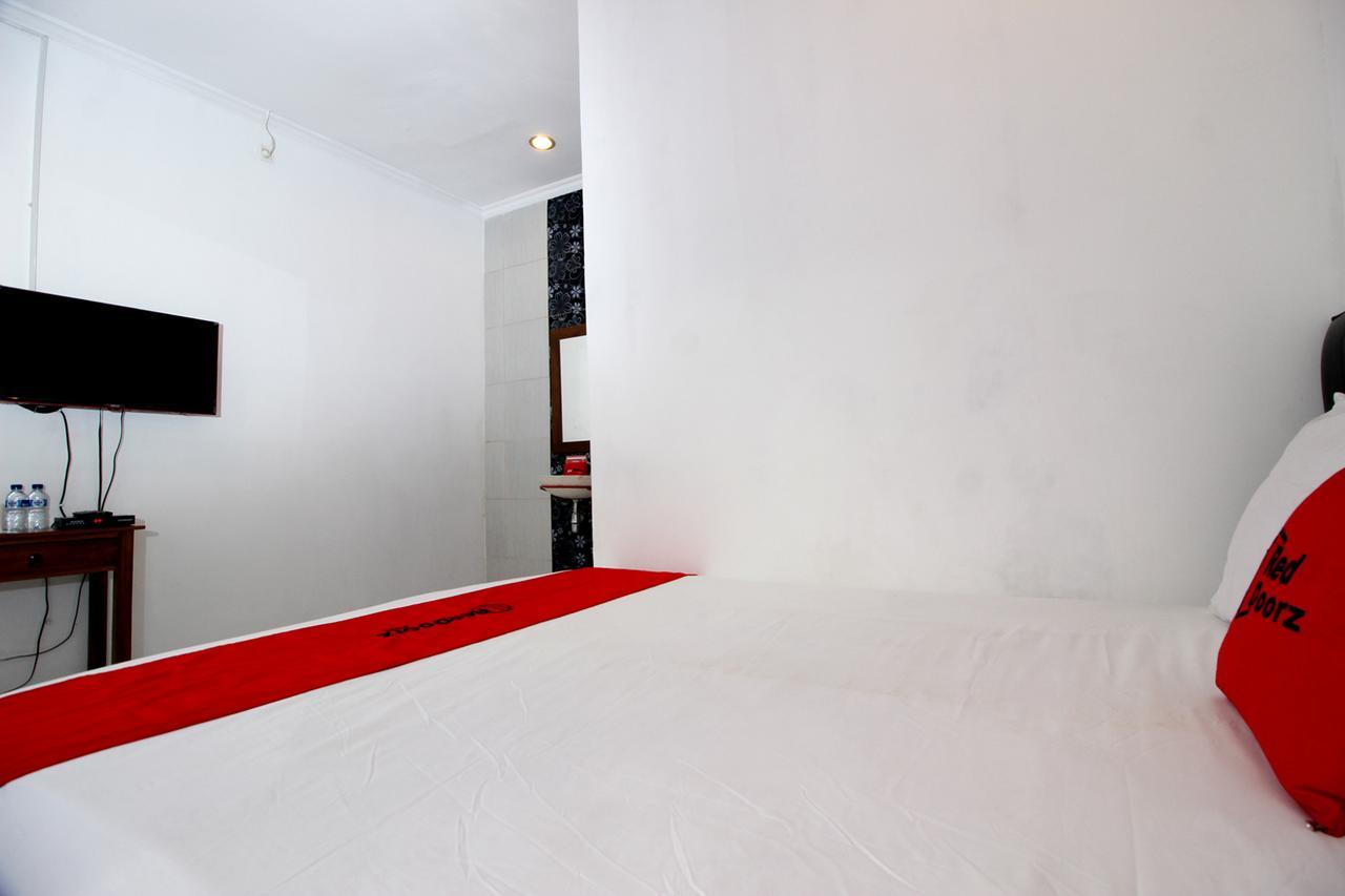 Reddoorz Plus @ Prawirotaman 3 Джок'якарта Екстер'єр фото